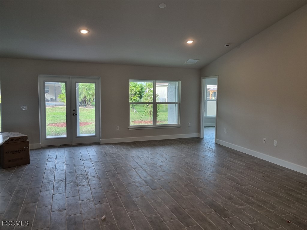 201 NW 9th Terrace Cape Coral FL 33993 225032695 image7