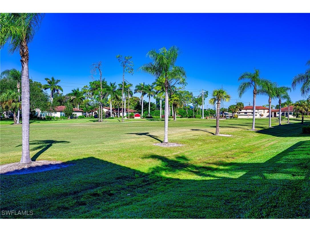 201 Quail Forest Boulevard #103 Naples FL 34105 225078724 image6