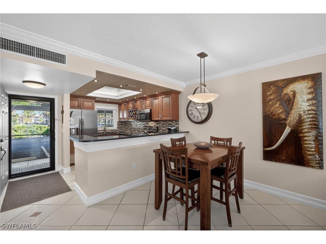 201 Quail Forest Boulevard #109 Naples FL 34105 226009006 image10
