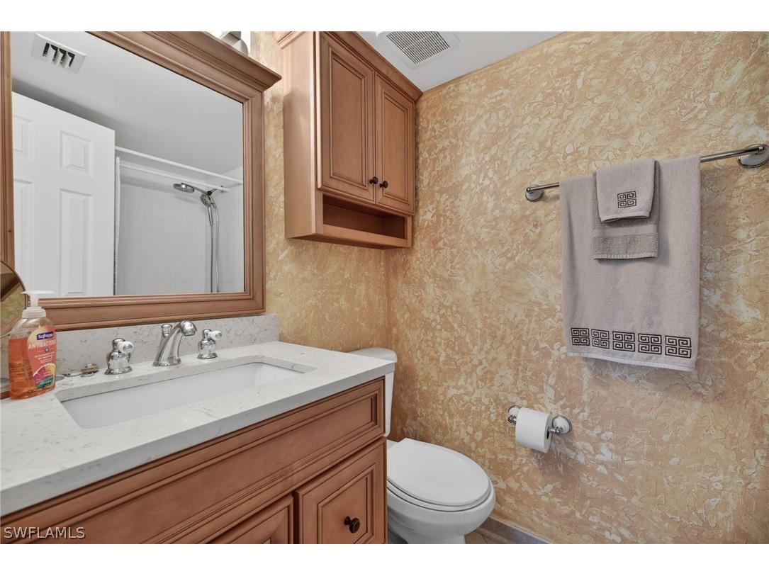 201 Quail Forest Boulevard #109 Naples FL 34105 226009006 image13