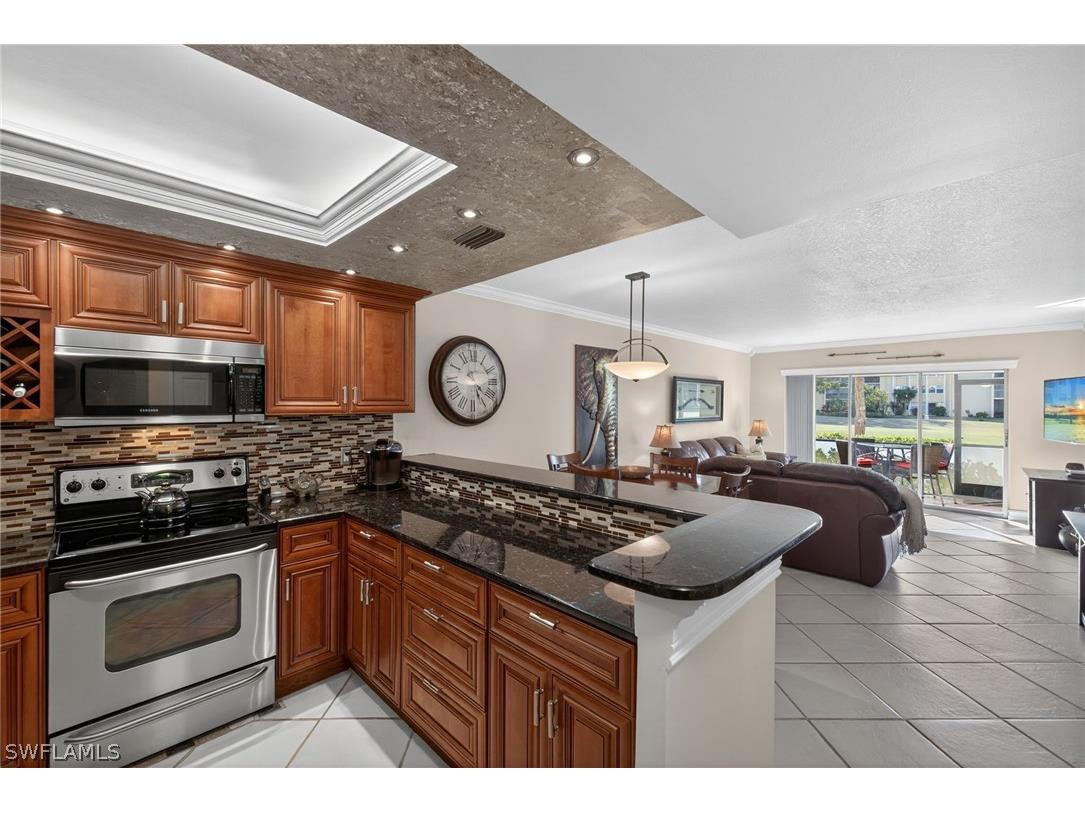 201 Quail Forest Boulevard #109 Naples FL 34105 226009006 image7