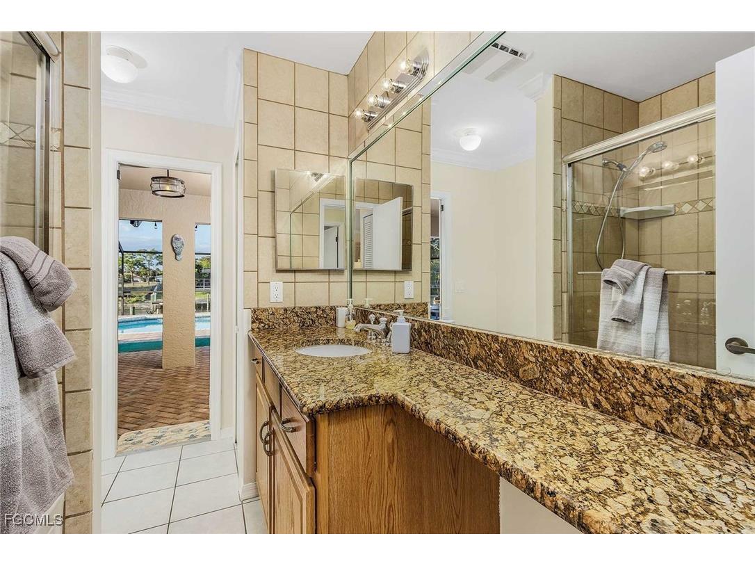 201 SE 28th Terrace Cape Coral FL 33904 2025010086 image14