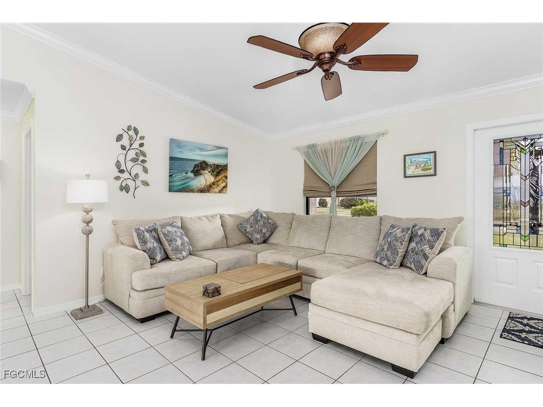 201 SE 28th Terrace Cape Coral FL 33904 2025010086 image20