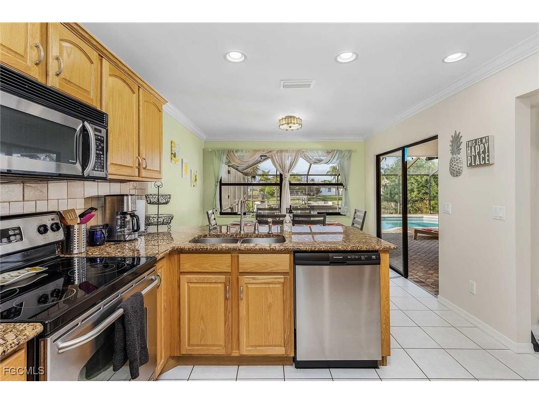 201 SE 28th Terrace Cape Coral FL 33904 2025010086 image24