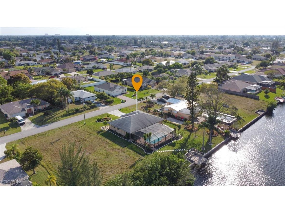 201 SE 28th Terrace Cape Coral FL 33904 2025010086 image31