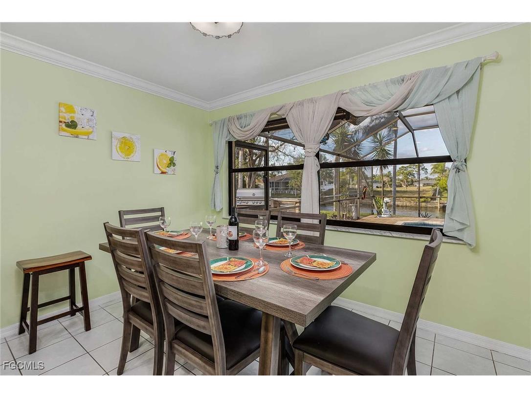 201 SE 28th Terrace Cape Coral FL 33904 2025010086 image8