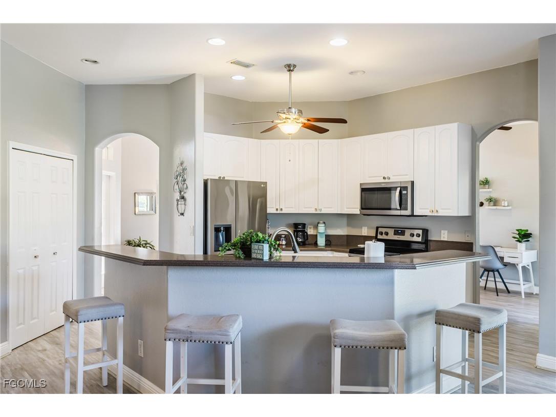 201 SW 35th Street Cape Coral FL 33914 2025024395 image17