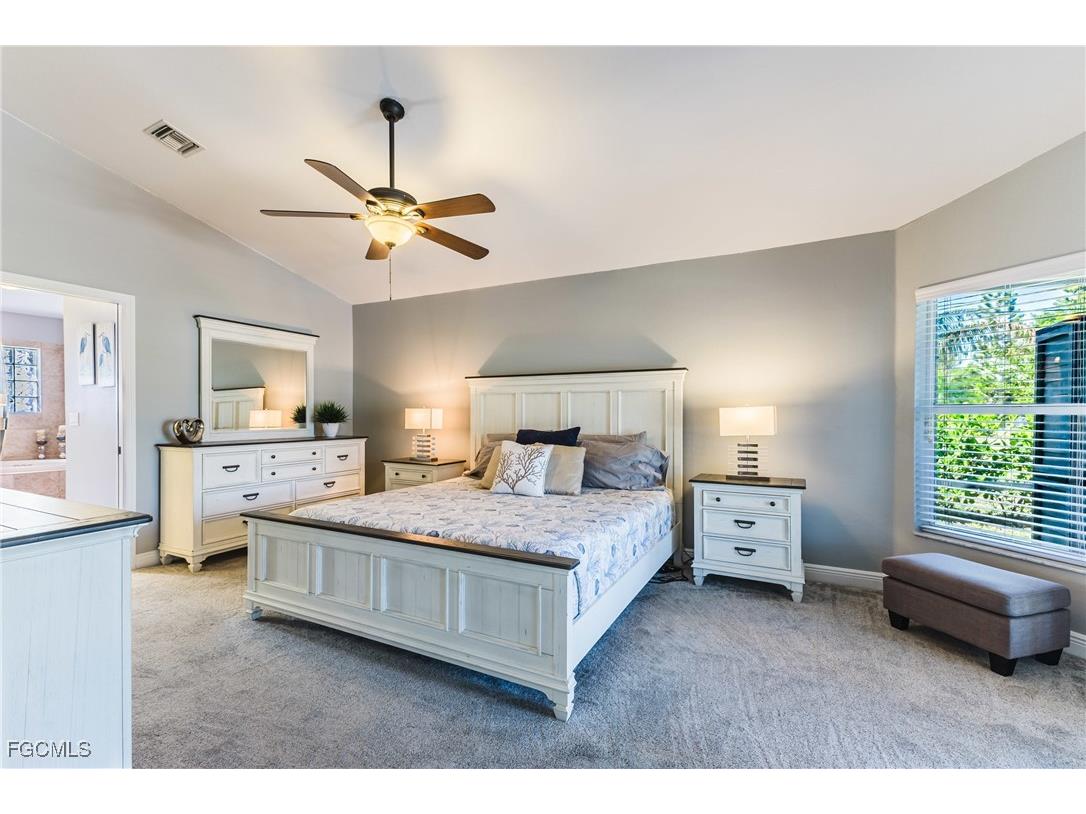 201 SW 35th Street Cape Coral FL 33914 2025024395 image27