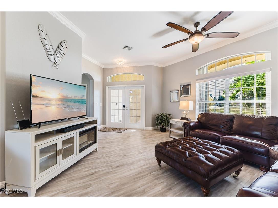 201 SW 35th Street Cape Coral FL 33914 2025024395 image7