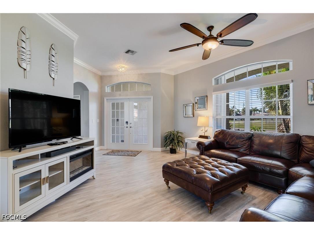 201 SW 35th Street Cape Coral FL 33914 2026019547 image18