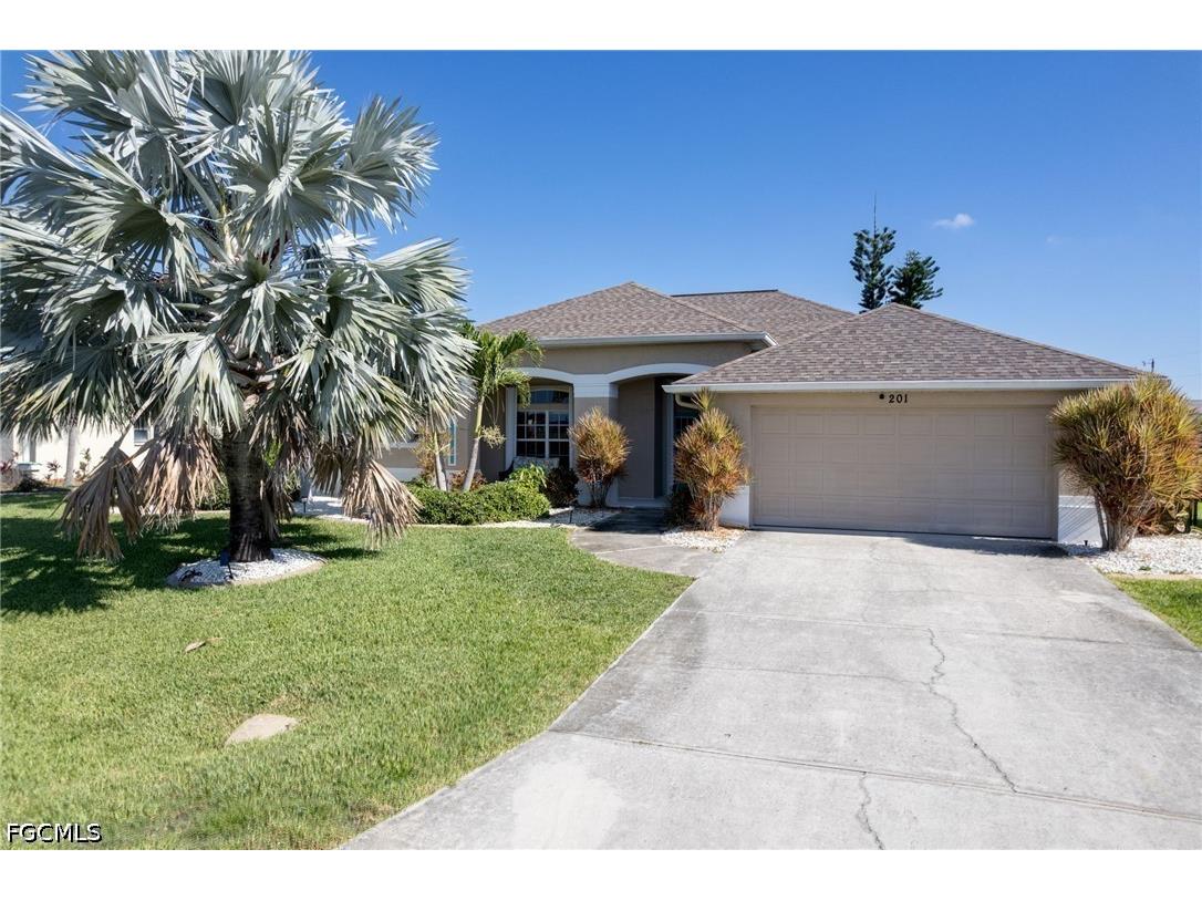 201 SW 35th Street Cape Coral FL 33914 2026019547 image2
