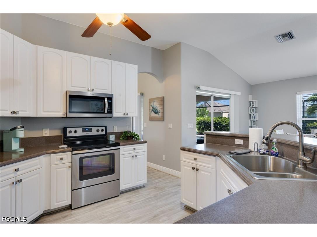 201 SW 35th Street Cape Coral FL 33914 2026019547 image6