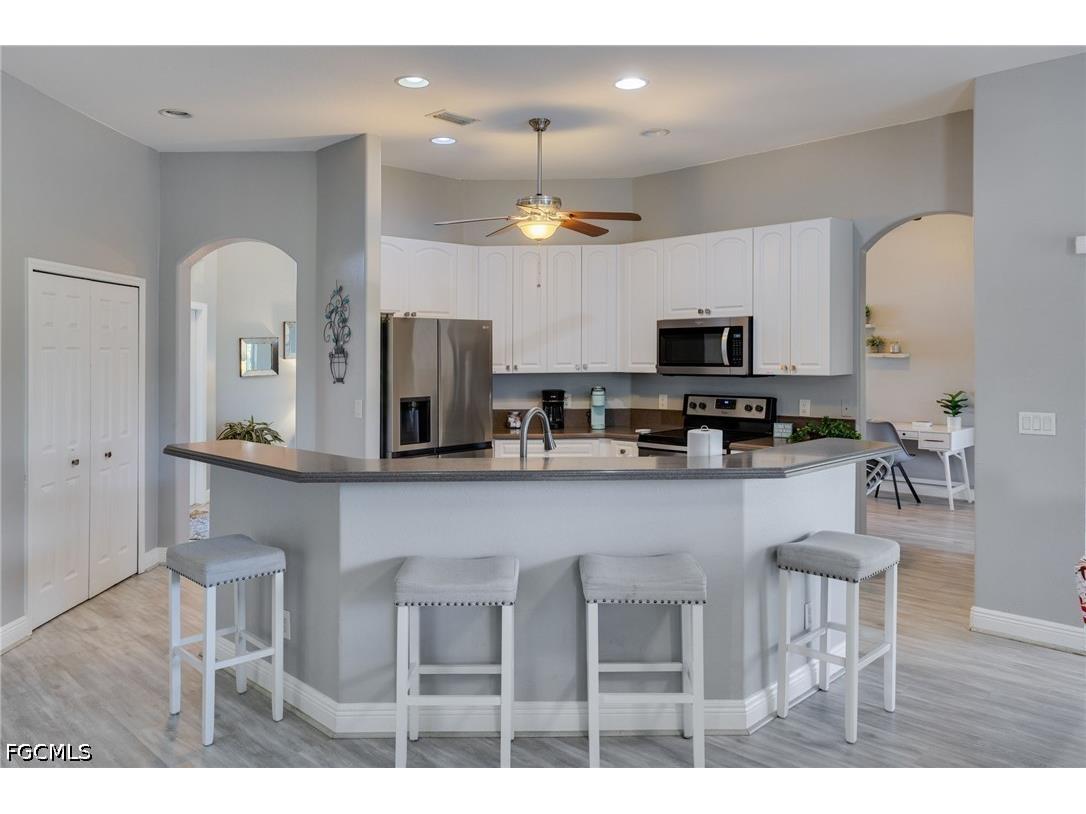 201 SW 35th Street Cape Coral FL 33914 2026019547 image7