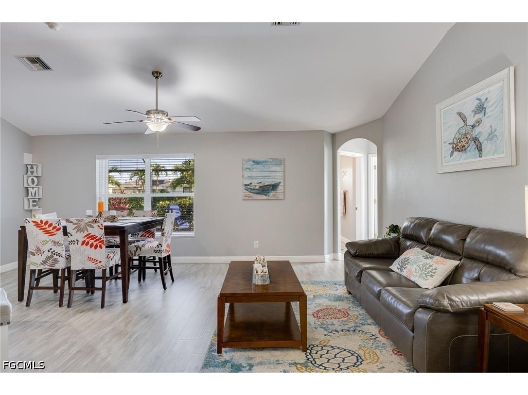 201 SW 35th Street Cape Coral FL 33914 2026019547 image8