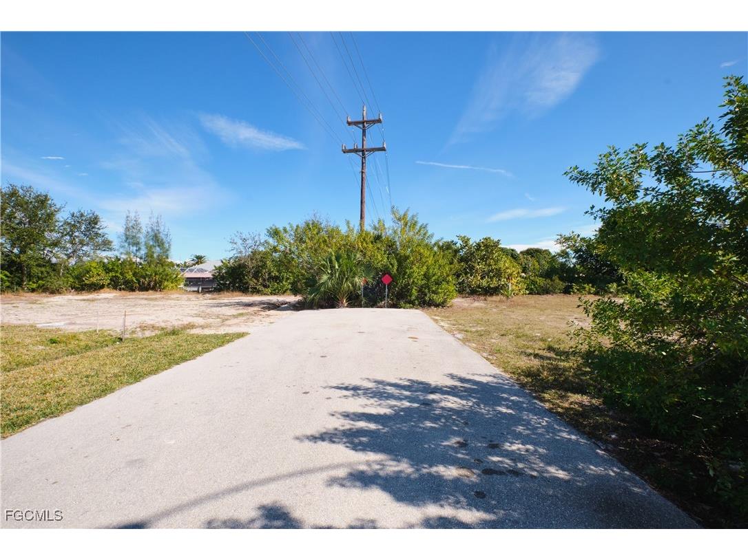 201 SW 40th Street Cape Coral FL 33914 2026003965 image16