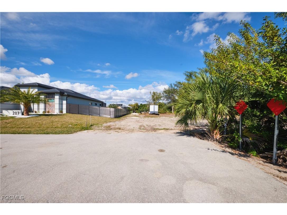 201 SW 40th Street Cape Coral FL 33914 2026003965 image5