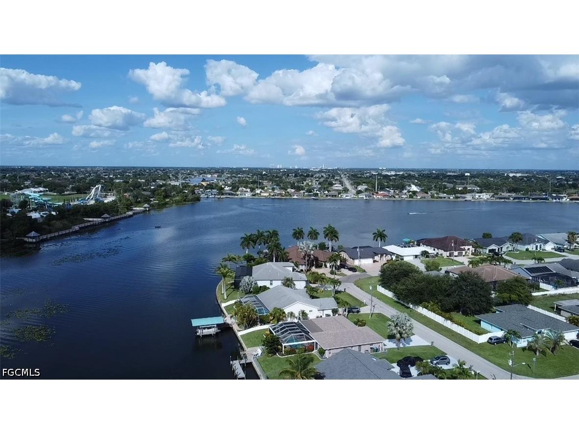 201 SW 8th Street Cape Coral FL 33991 2026024929 image2
