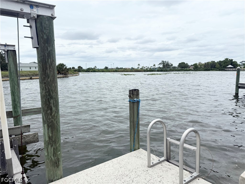 201 SW 8th Street Cape Coral FL 33991 2026024929 image33