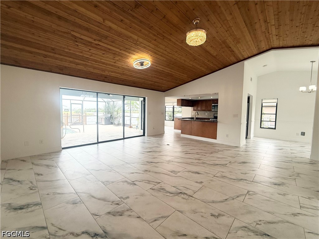 201 SW 8th Street Cape Coral FL 33991 2026024929 image4