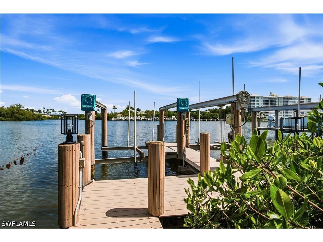 201 San Mateo Drive Bonita Springs FL 34134 226020222 image4