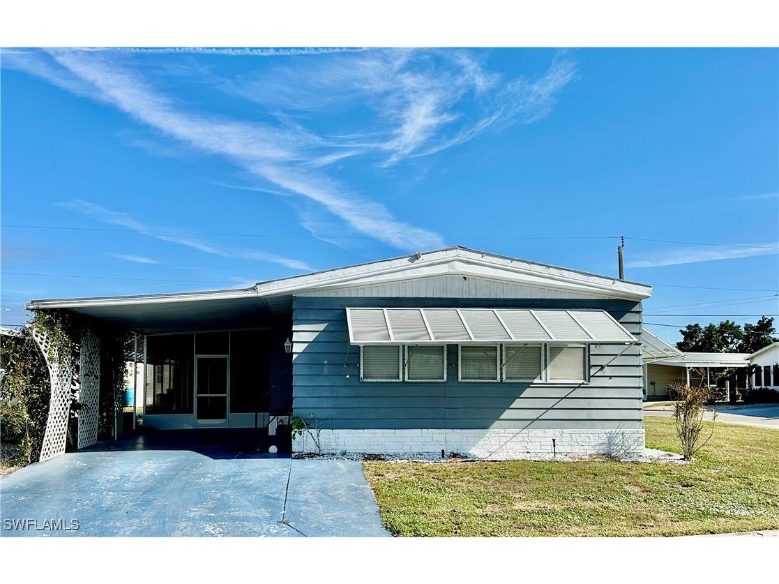 201 Santa Fe Trail North Fort Myers FL 33917 224097267 image1