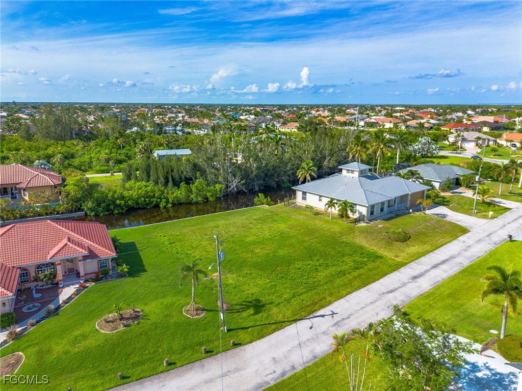 201 Singapore Road Punta Gorda FL 33950 2025000451 image5