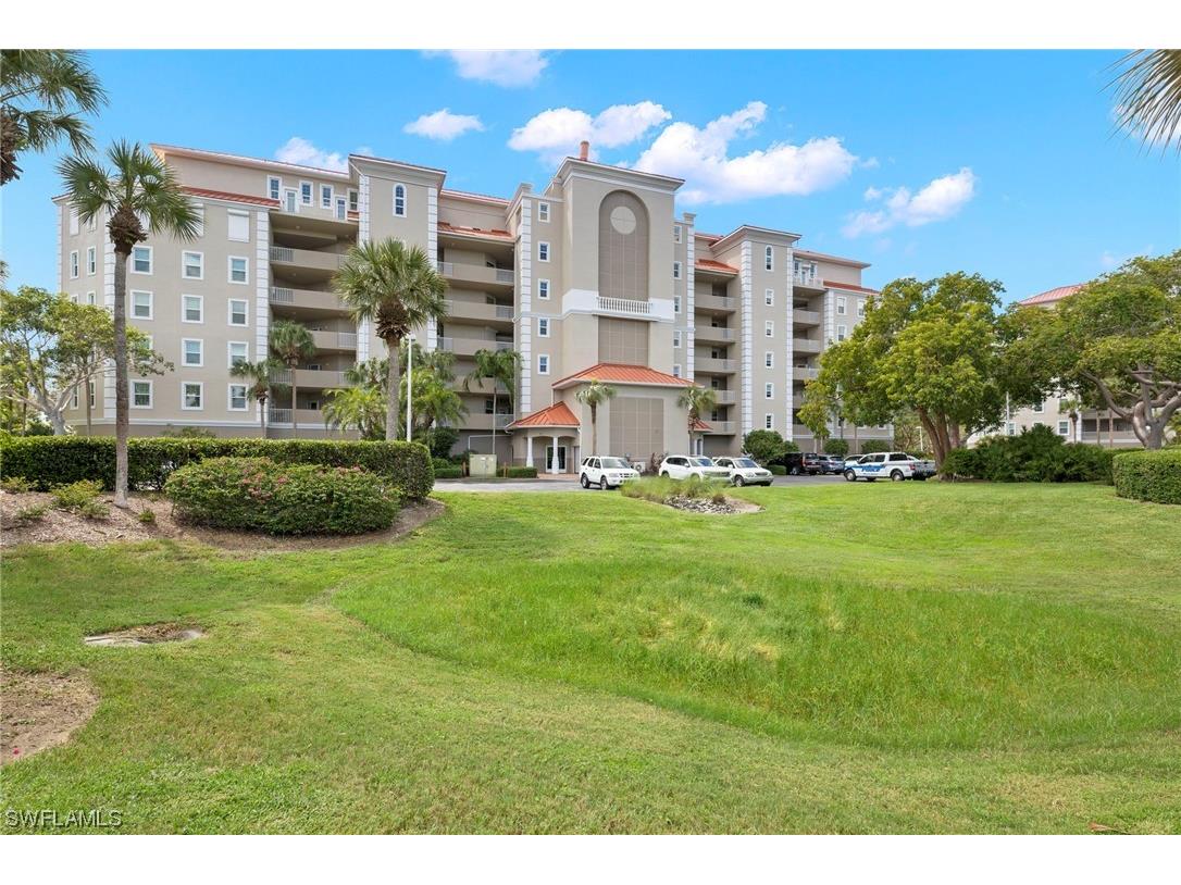 201 Vintage Bay Drive #B-20 Marco Island FL 34145 223072993 image1