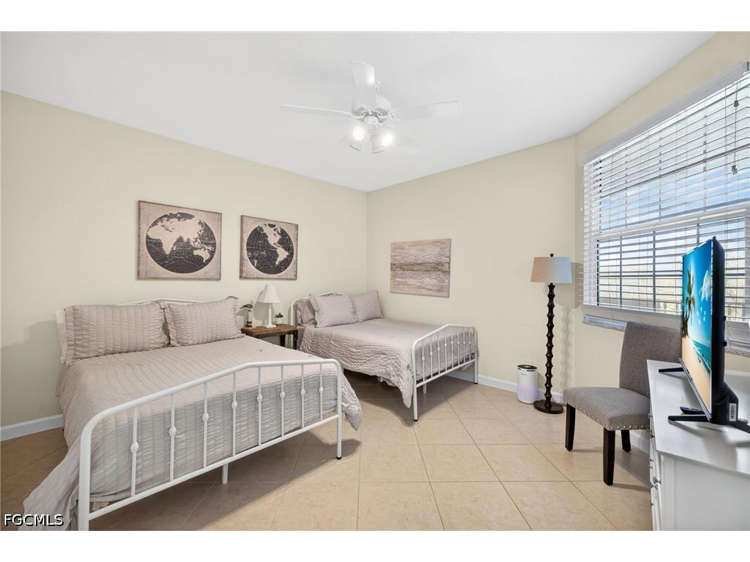 201 Vintage Bay Drive #B10 Marco Island FL 34145 2026018492 image11
