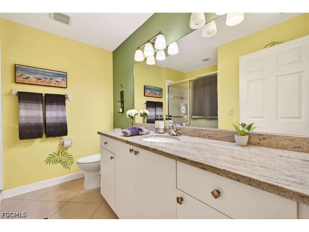 201 Vintage Bay Drive #B10 Marco Island FL 34145 2026018492 image13