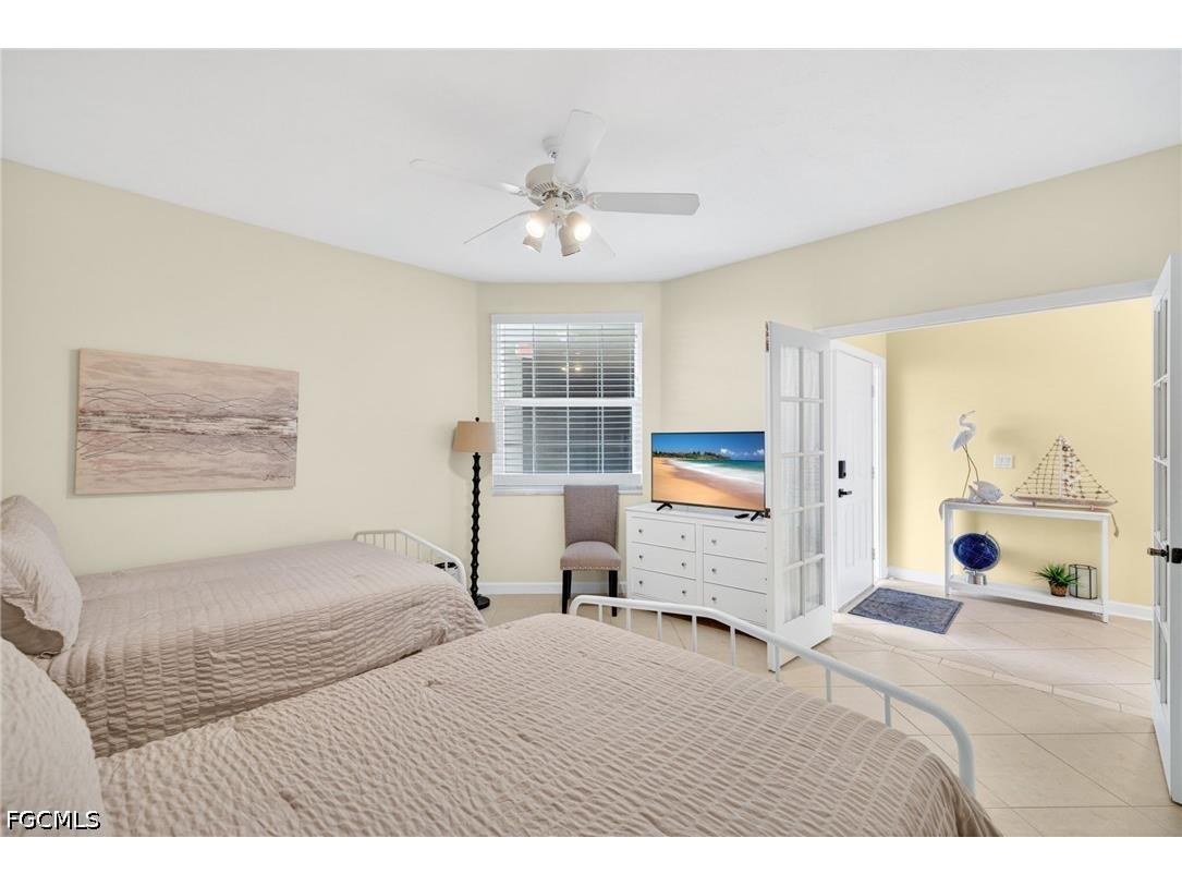 201 Vintage Bay Drive #B10 Marco Island FL 34145 2026018492 image25