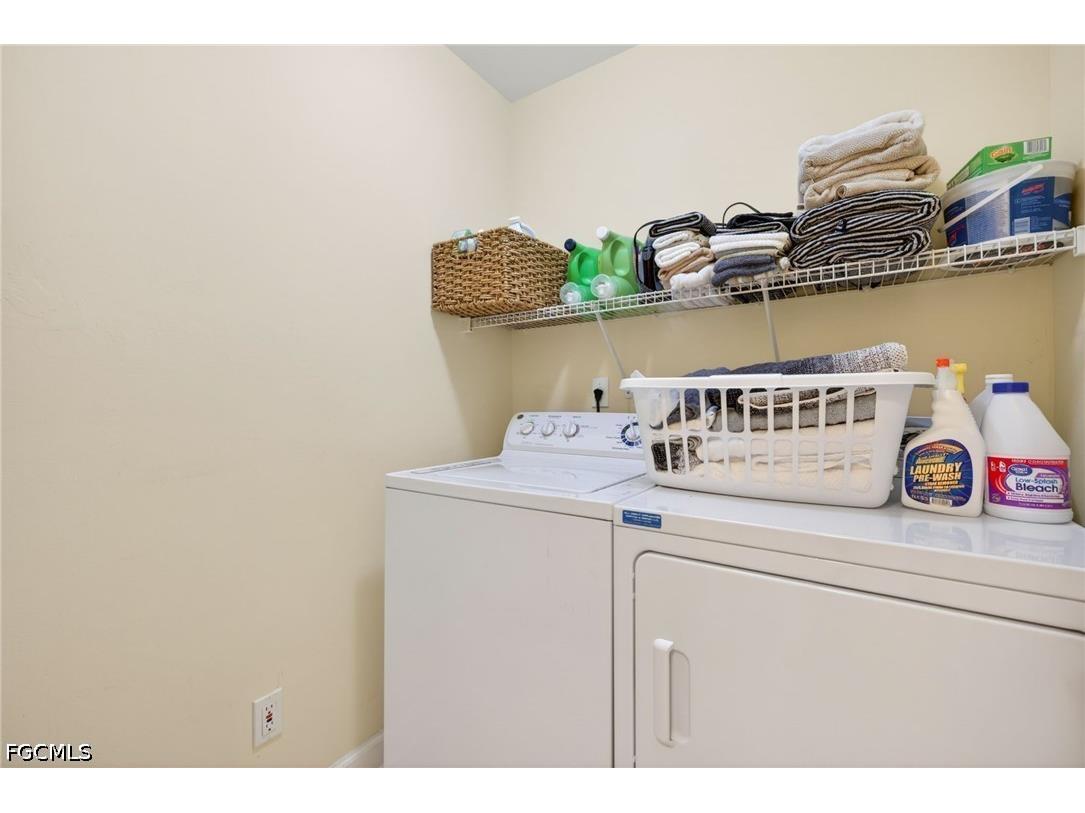 201 Vintage Bay Drive #B10 Marco Island FL 34145 2026018492 image31
