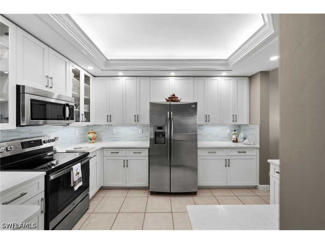 201 Vintage Bay Drive #B15 Marco Island FL 34145 226016115 image14