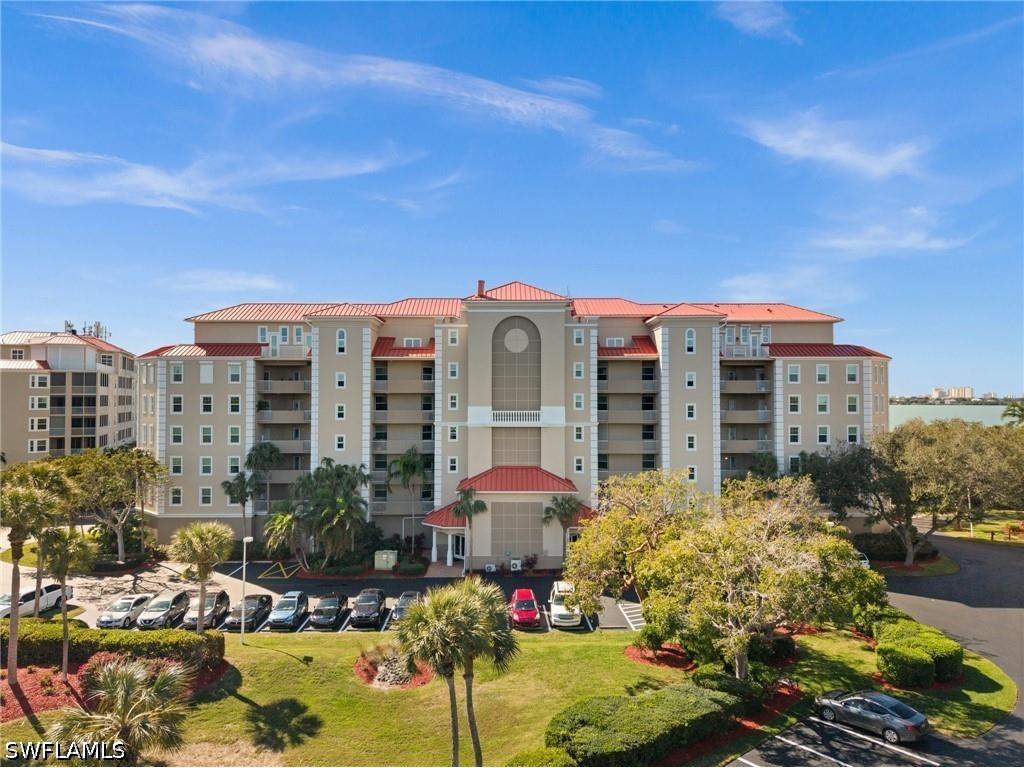 201 Vintage Bay Drive #B15 Marco Island FL 34145 226016115 image3