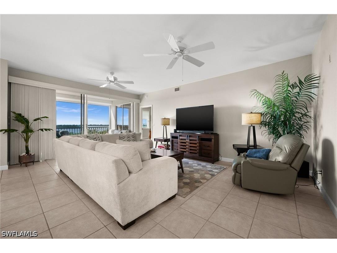 201 Vintage Bay Drive #B15 Marco Island FL 34145 226016115 image8