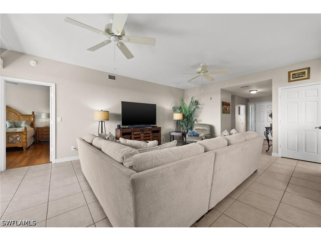 201 Vintage Bay Drive #B15 Marco Island FL 34145 226016115 image9