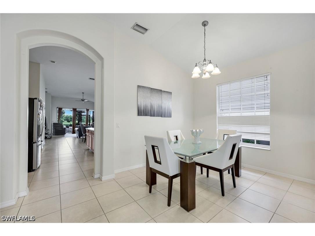 2010 Fairmont Lane Naples FL 34120 226023887 image14