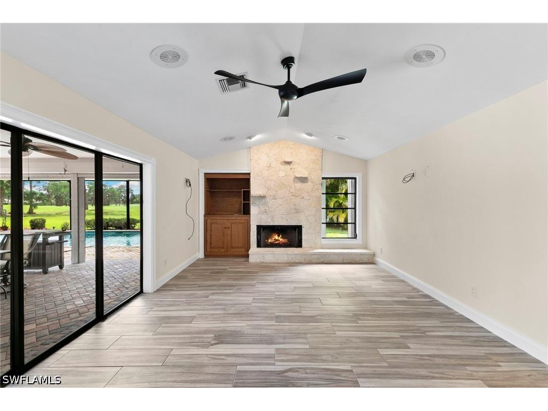 2010 Imperial Golf Course Boulevard Naples FL 34110 226016073 image12