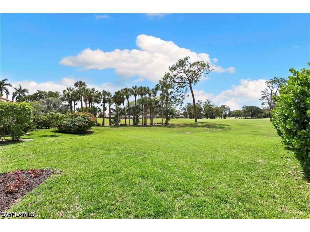 2010 Imperial Golf Course Boulevard Naples FL 34110 226016073 image28