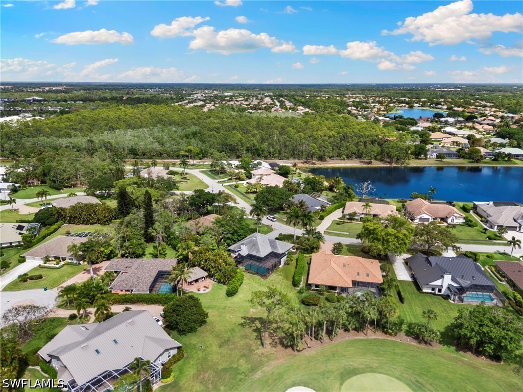 2010 Imperial Golf Course Boulevard Naples FL 34110 226016073 image34