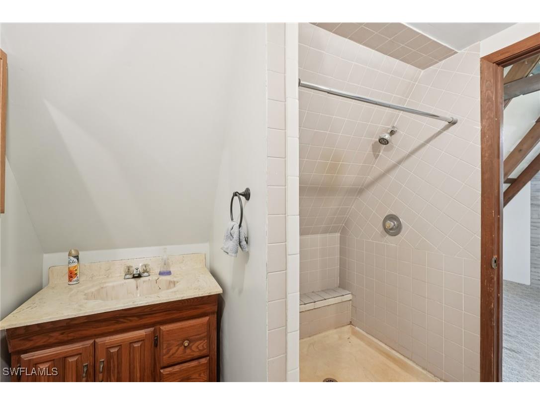 2010 Jung Boulevard E Naples FL 34120 225076989 image18