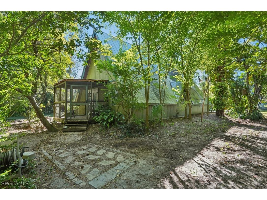 2010 Jung Boulevard E Naples FL 34120 225076989 image2