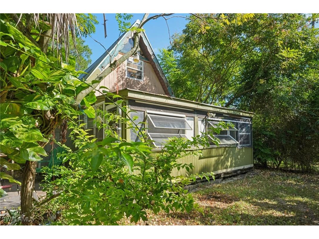 2010 Jung Boulevard E Naples FL 34120 225076989 image27