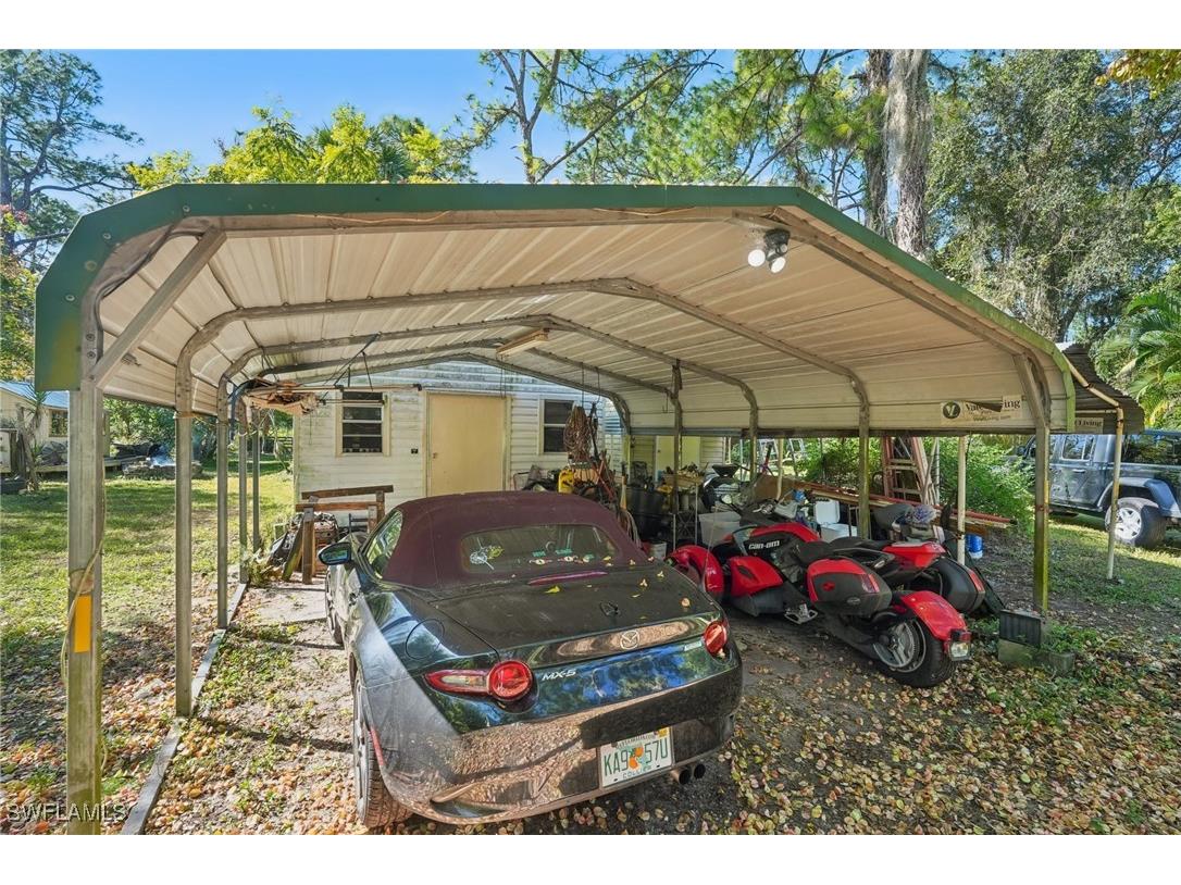 2010 Jung Boulevard E Naples FL 34120 225076989 image36