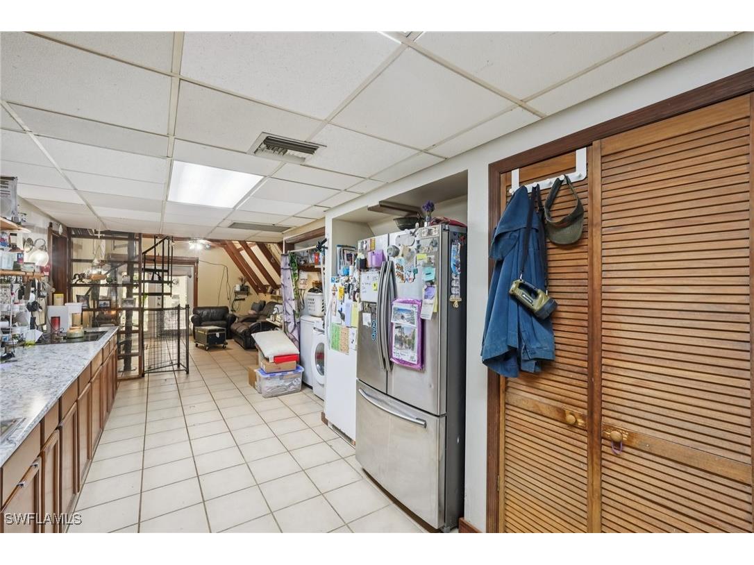 2010 Jung Boulevard E Naples FL 34120 225076989 image9