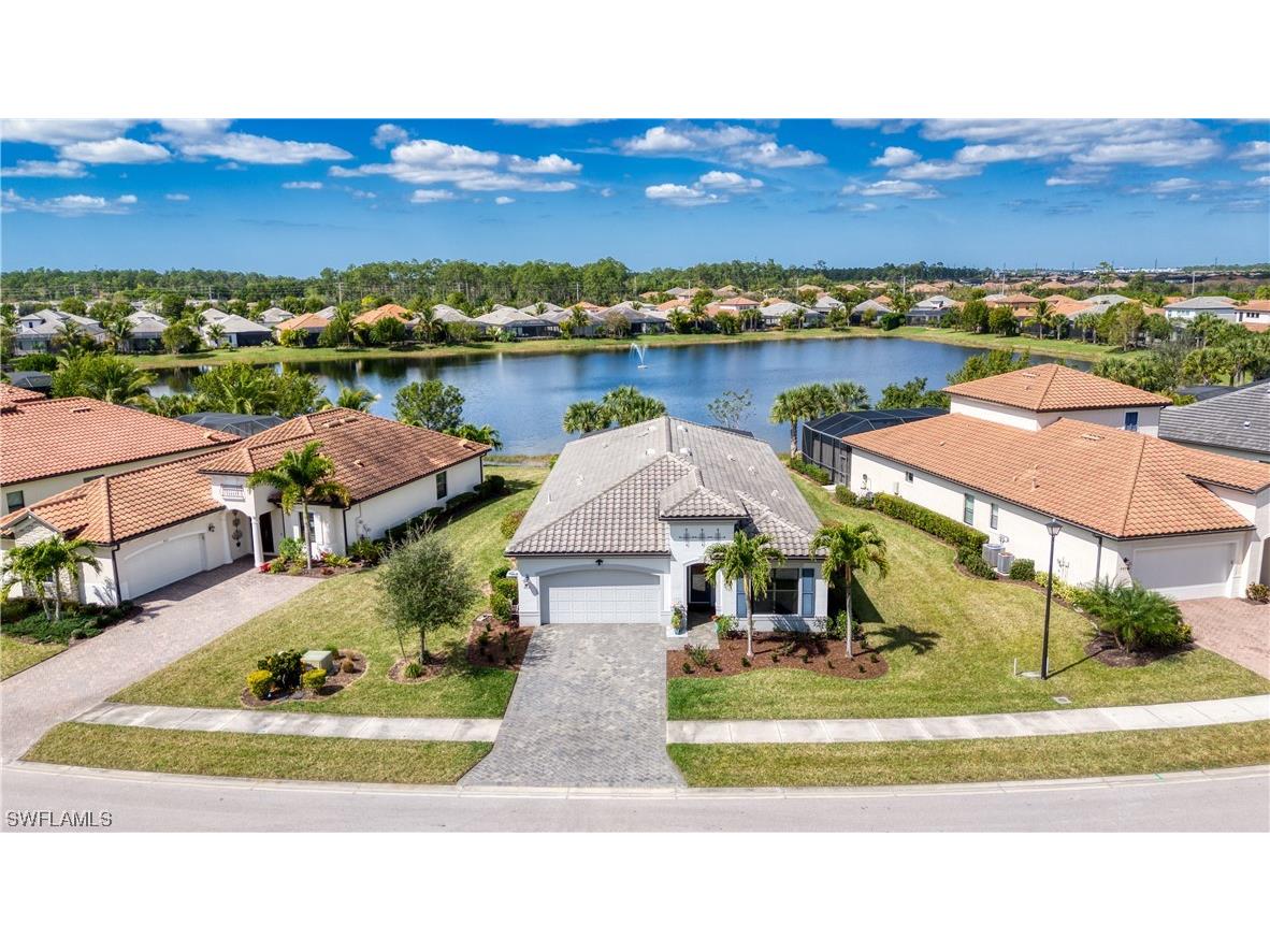 2010 Mustique Street Naples FL 34120 224019925 image1