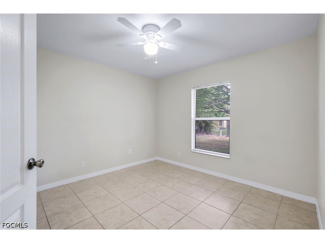 2010 NE 13th Place Cape Coral FL 33909 2026020396 image15