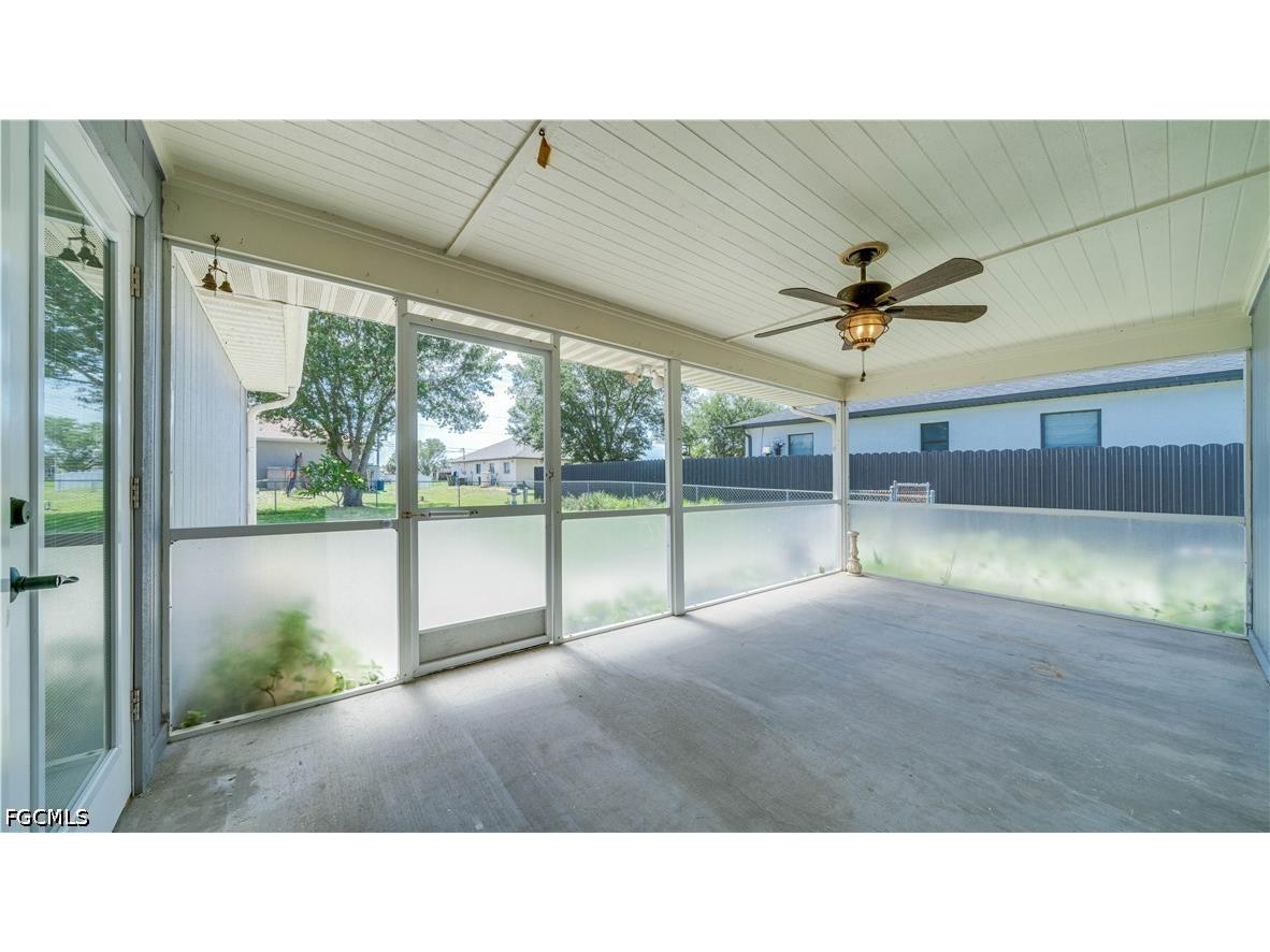 2010 NW 2nd Place Cape Coral FL 33993 2026024556 image26