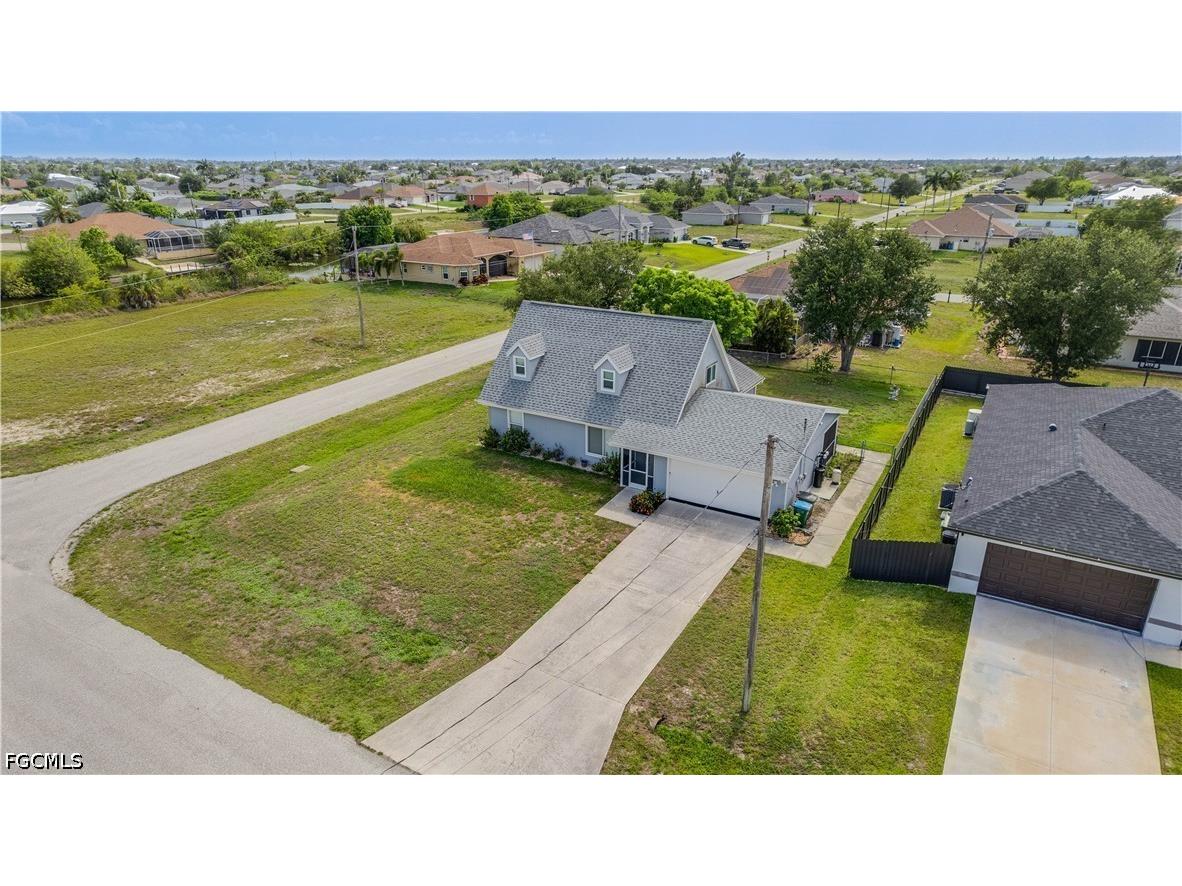 2010 NW 2nd Place Cape Coral FL 33993 2026024556 image29