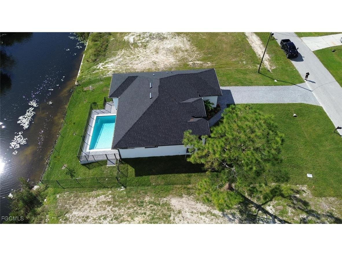 2010 NW 6th Terrace Cape Coral FL 33993 2025014190 image4