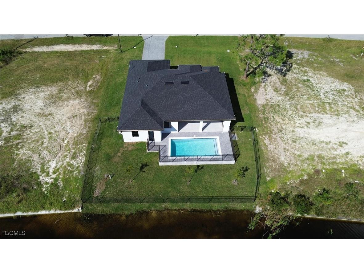 2010 NW 6th Terrace Cape Coral FL 33993 2025014190 image6